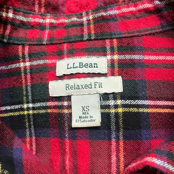LL Bean Relaxed fit Flannel, size XS - Picture 4 of 6